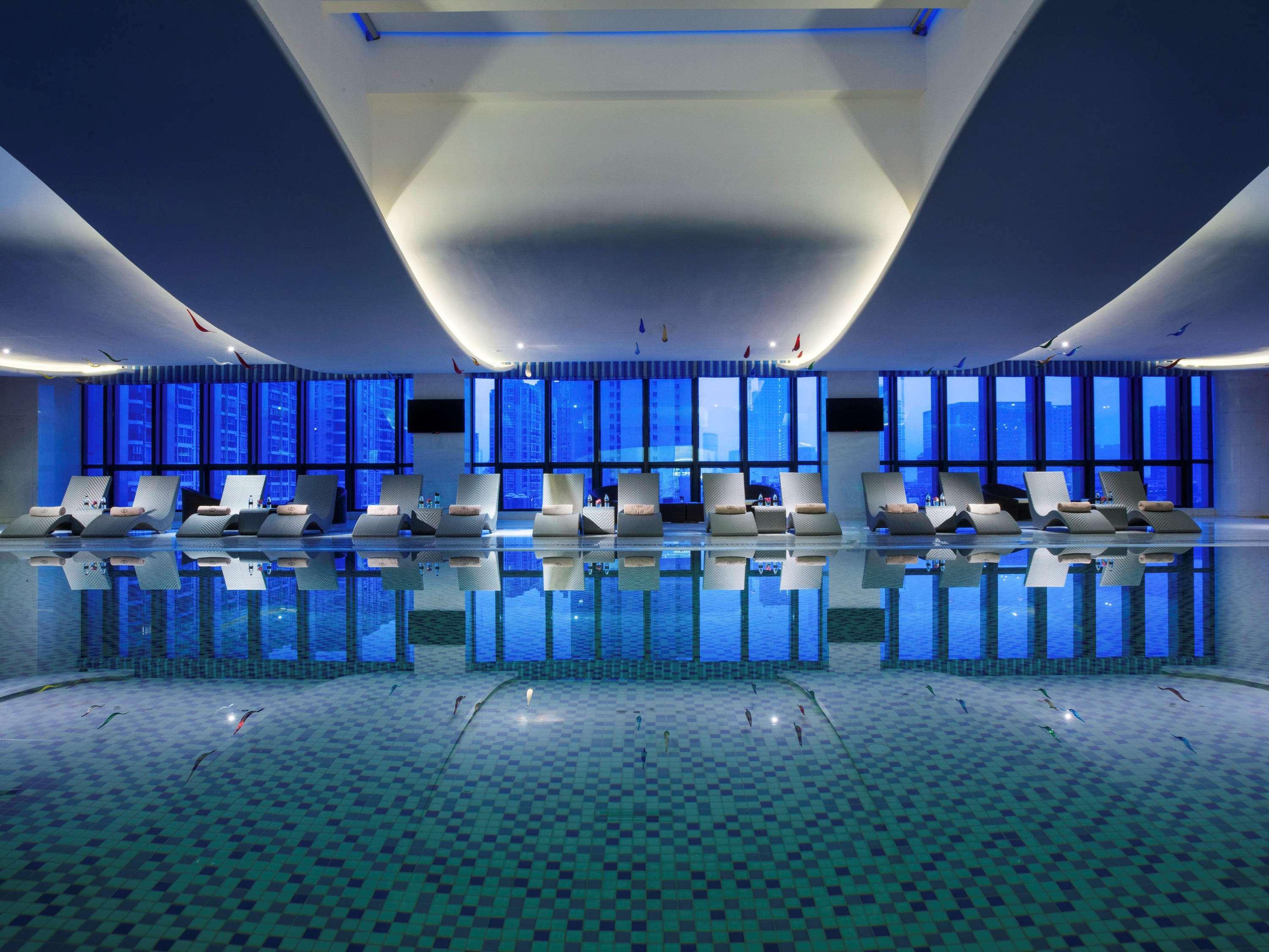 Hotel Sofitel Kunming Esterno foto