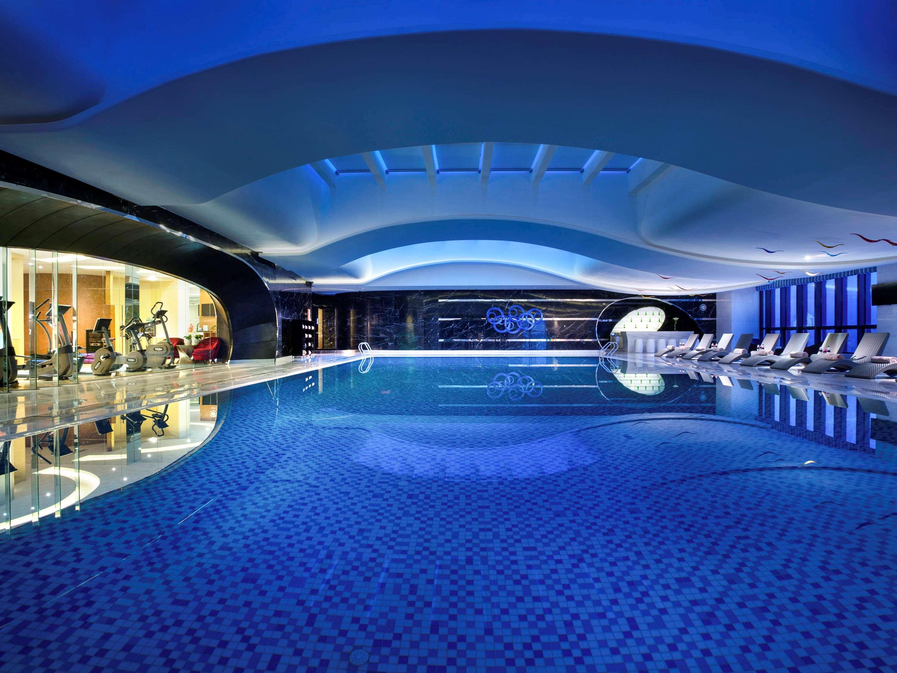 Hotel Sofitel Kunming Esterno foto