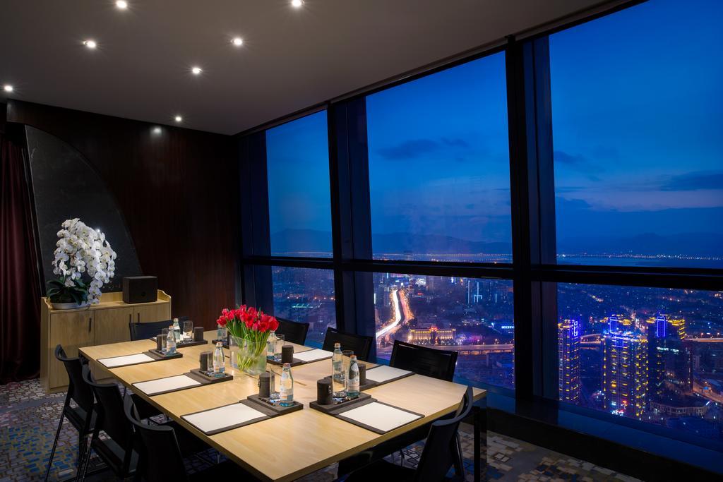 Hotel Sofitel Kunming Esterno foto