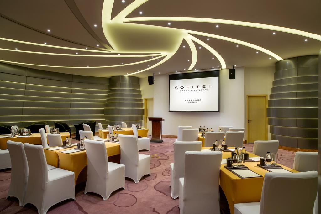Hotel Sofitel Kunming Esterno foto